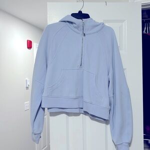 Lulu lemon scuba M/L light blue